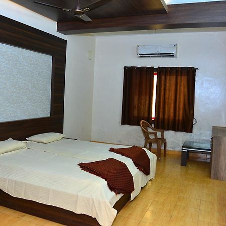 Mm Tourist Home Mangalapadi Ngoại thất bức ảnh