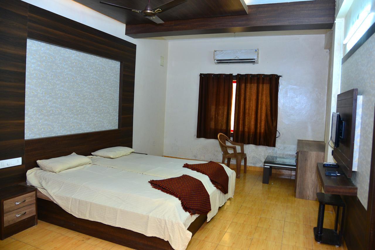 Mm Tourist Home Mangalapadi Ngoại thất bức ảnh
